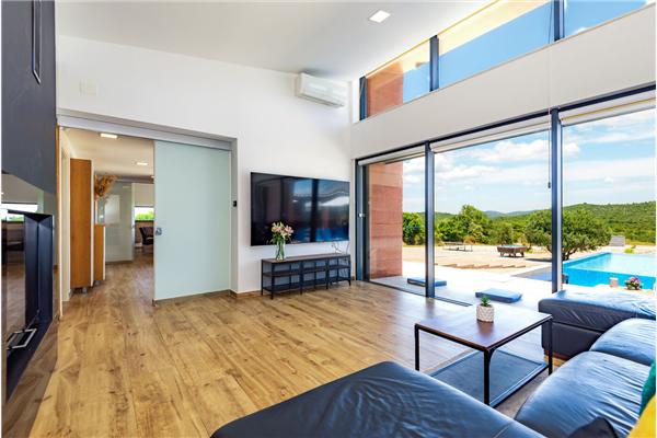 House K1, for 12 persons