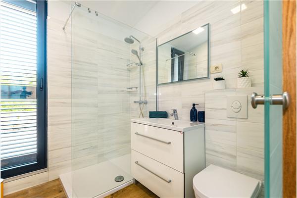 House K1, for 12 persons