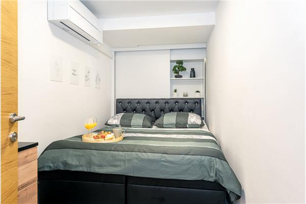 House K1, for 12 persons