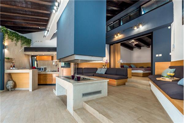 House K1, for 12 persons