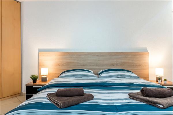 House K1, for 12 persons