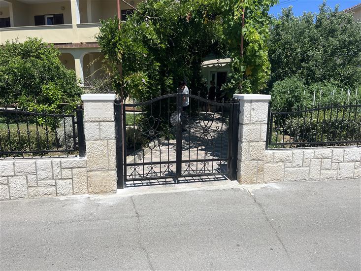 Apartments Ivan i Marija