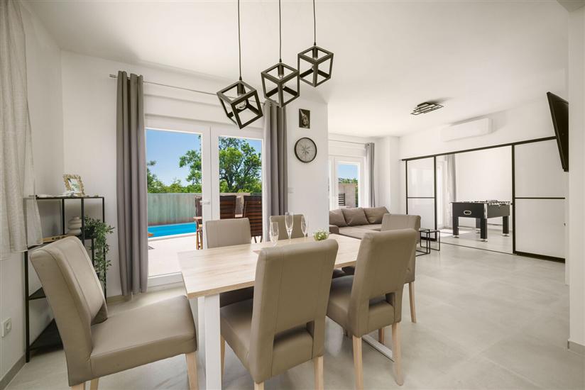 Apartment A1, for 6 persons