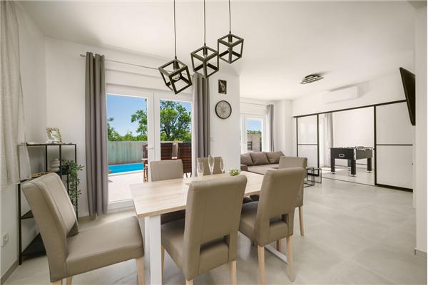 Apartment A1, for 6 persons