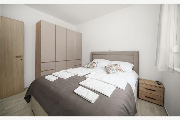 Apartment A1, for 6 persons