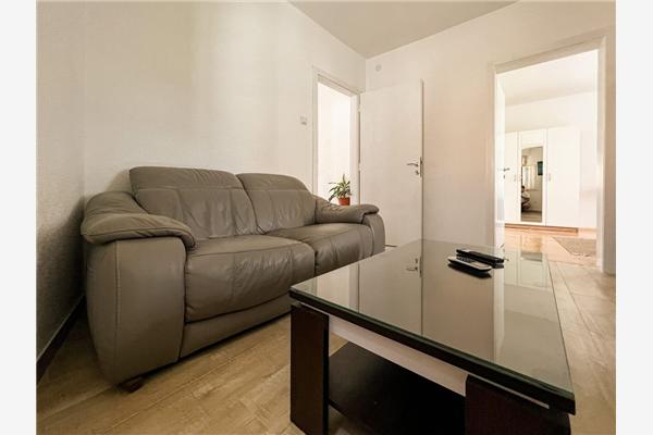 Apartment A1, for 5 persons
