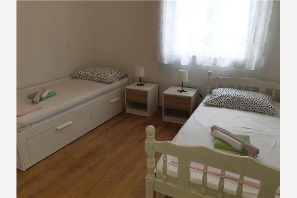 House K1, for 5 persons