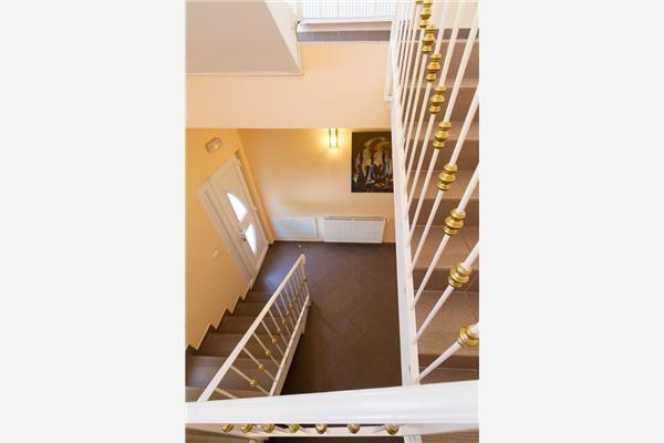 House K1, for 22 persons