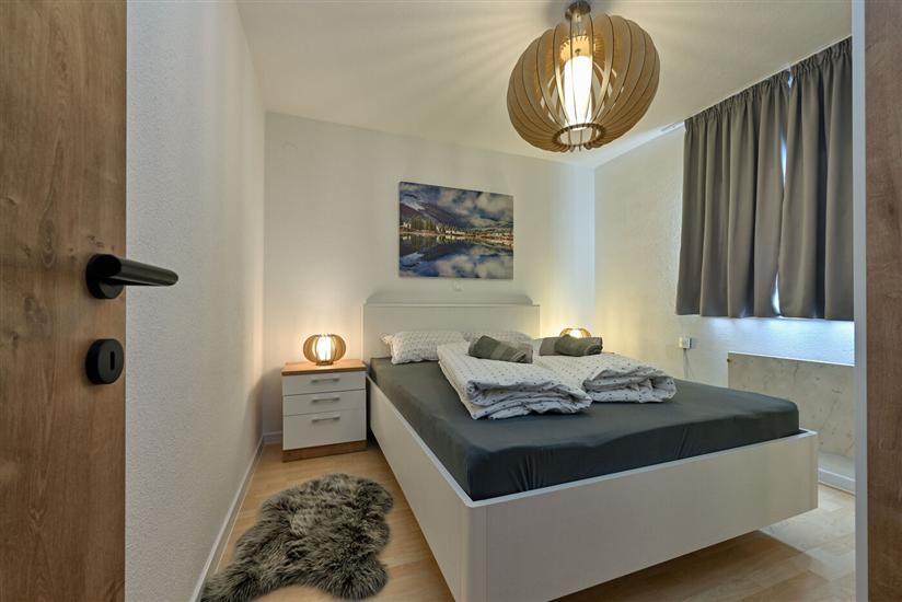 Apartment A1, for 5 persons