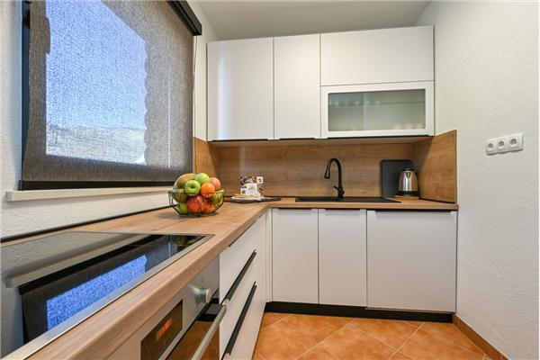 Apartment A1, for 5 persons