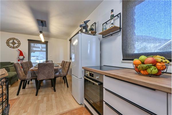 Apartment A1, for 5 persons