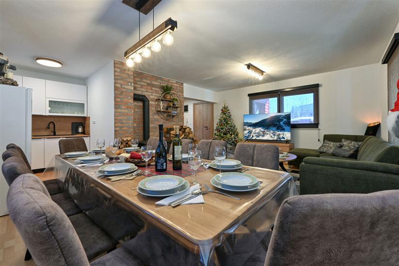 Apartment A1, for 5 persons