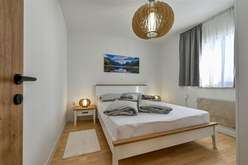 Apartment A2, for 5 persons