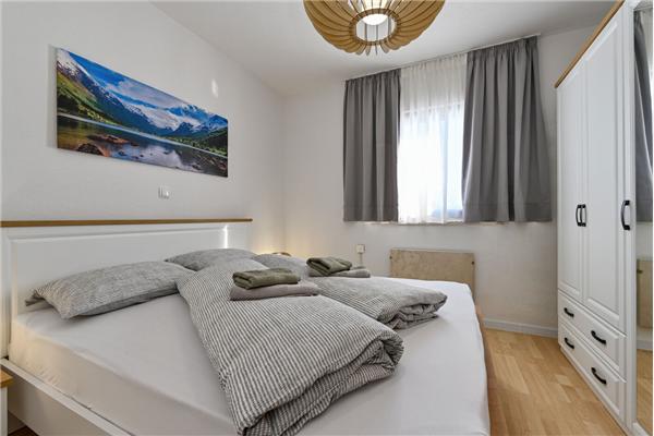 Apartment A2, for 5 persons