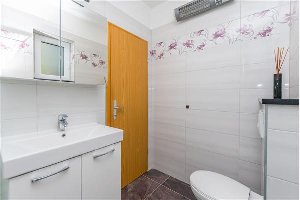 Apartment A3, for 6 persons