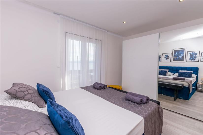 Apartment A2, for 6 persons