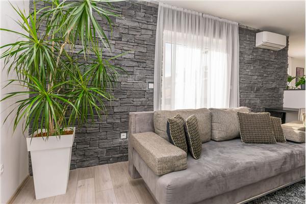 Apartment A2, for 6 persons