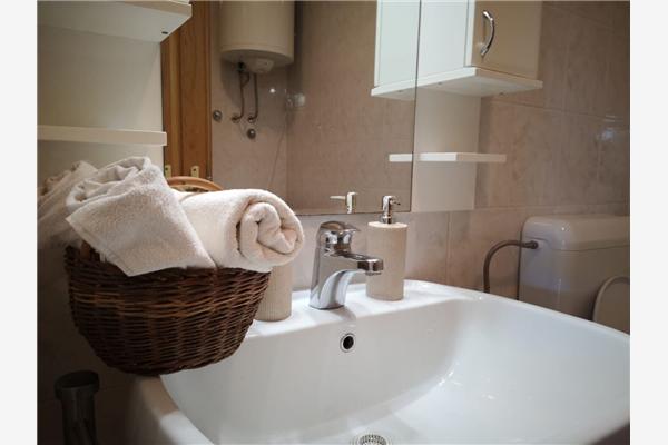 Apartment A2, for 5 persons