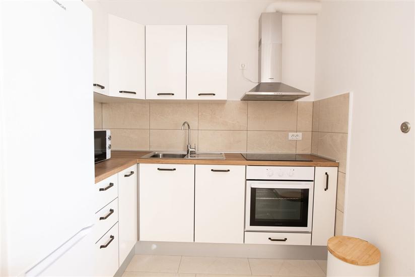 Apartment A2, for 3 persons