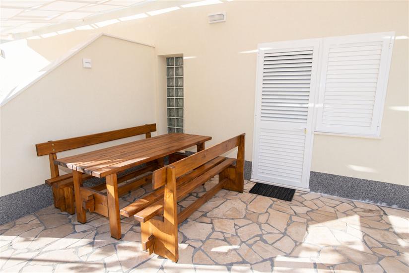 Apartment A2, for 3 persons