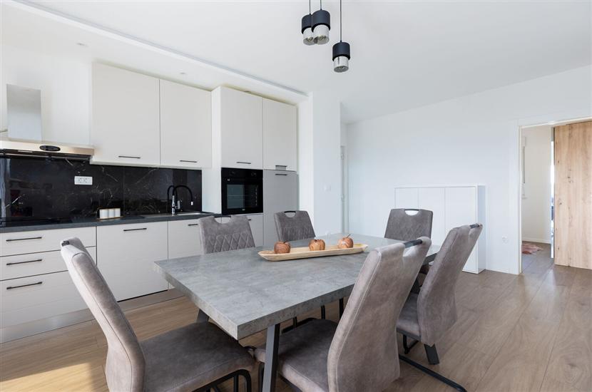 House K1, for 10 persons