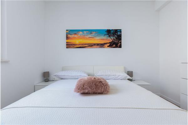 House K1, for 10 persons