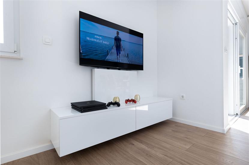 House K1, for 10 persons