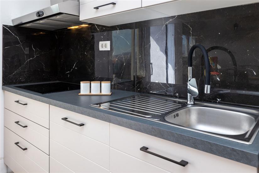 House K1, for 10 persons