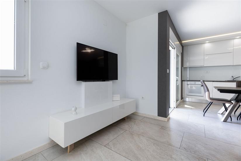 House K1, for 10 persons