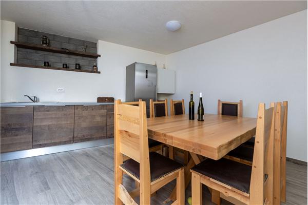 House K1, for 10 persons