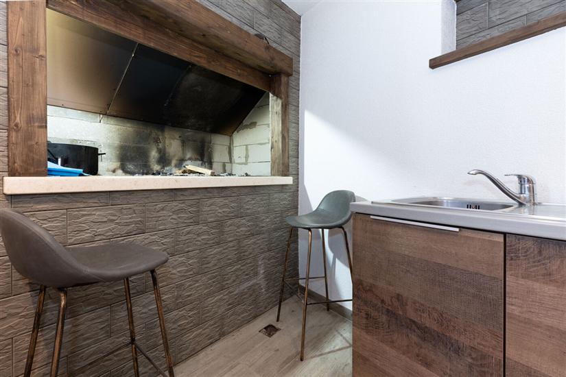 House K1, for 10 persons