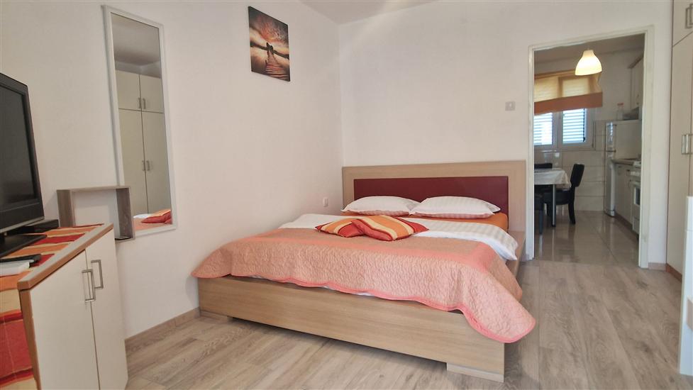 Apartment A1, for 3 persons