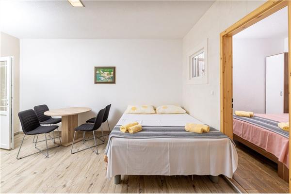 Apartment A4, for 4 persons