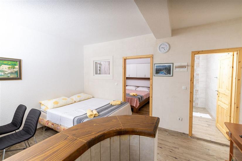 Apartment A4, for 4 persons