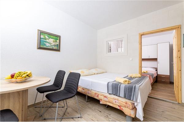 Apartment A4, for 4 persons
