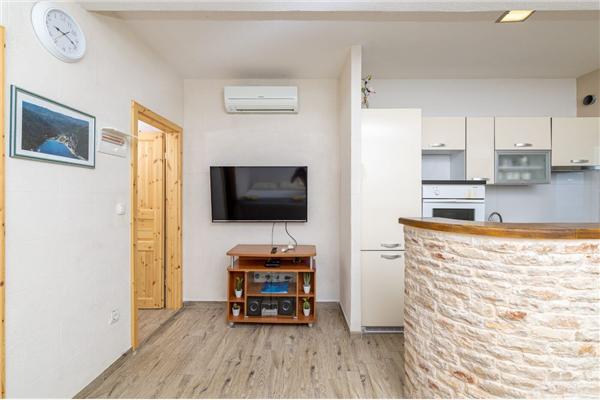 Apartment A4, for 4 persons