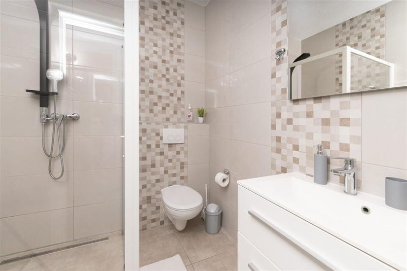 Apartment A4, for 4 persons