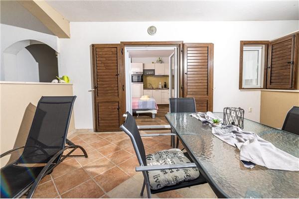 Apartment A5, for 4 persons