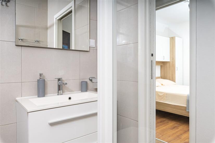 Apartment A6, for 4 persons