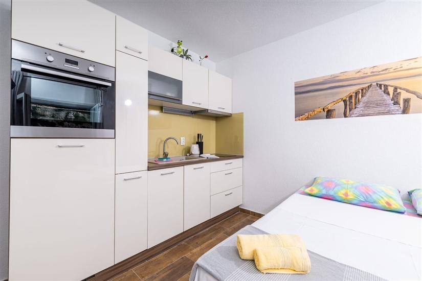 Apartment A6, for 4 persons