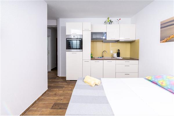Apartment A6, for 4 persons