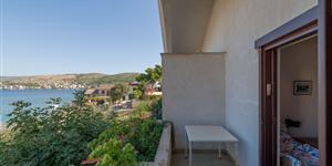 Apartman - Rogoznica