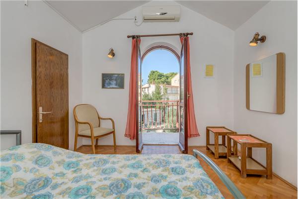 Apartment A1, for 4 persons