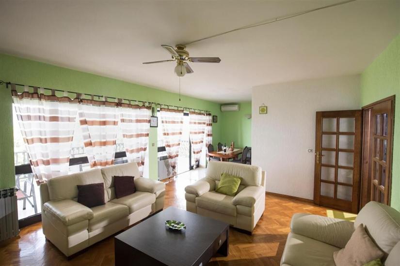 Apartment A1, for 4 persons