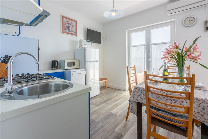 Apartment A2, for 4 persons