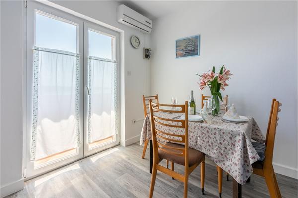 Apartment A2, for 4 persons