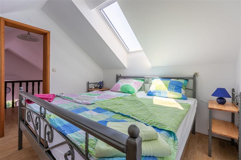 Apartment A3, for 6 persons