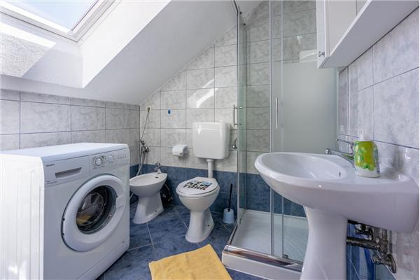 Apartment A3, for 6 persons