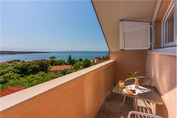 Apartment A3, for 6 persons