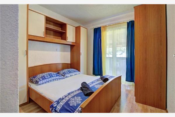 Apartment A1, for 8 persons